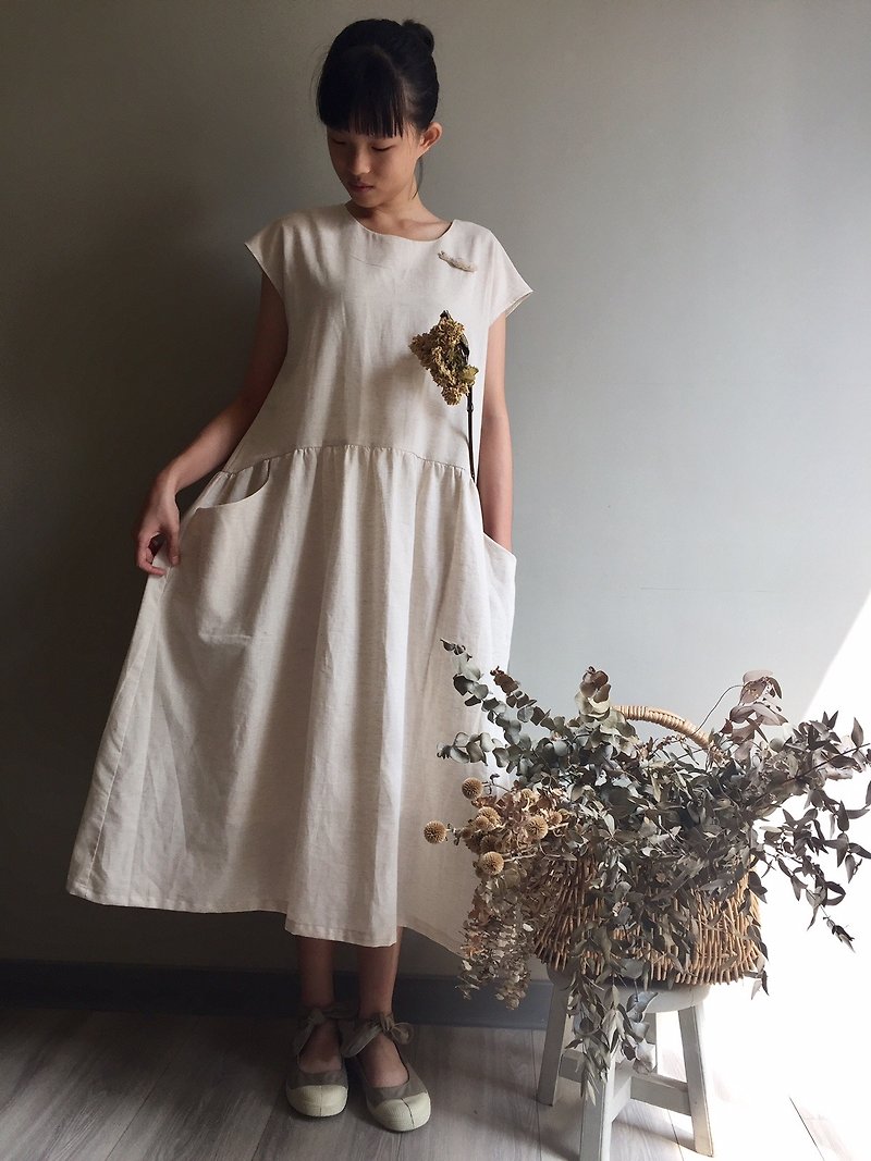 Small White Flowers / Vacation Style Long Dress Linen Off-White Cotton - One Piece Dresses - Cotton & Hemp 