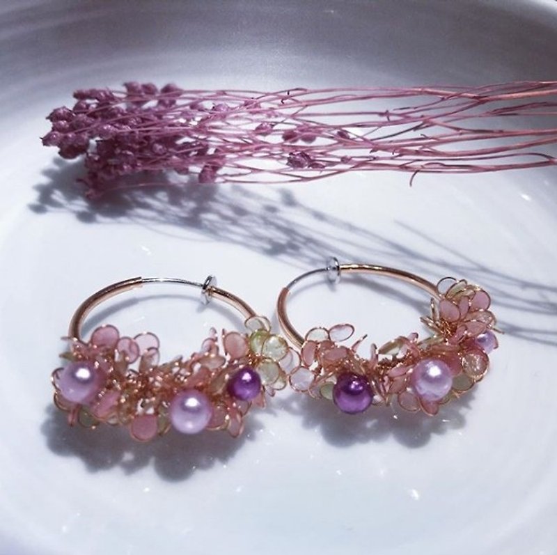 天使的花籃耳夾【花藏珍珠】 - 耳環/耳夾 - 其他材質 紫色