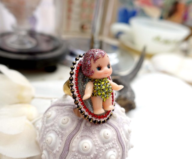 Gorgeous custom-made three-dimensional retro doll embellished with  Swarovski crystal Gemstone flash Bronze brass ring adjustable size - Shop  timbeelo General Rings - Pinkoi