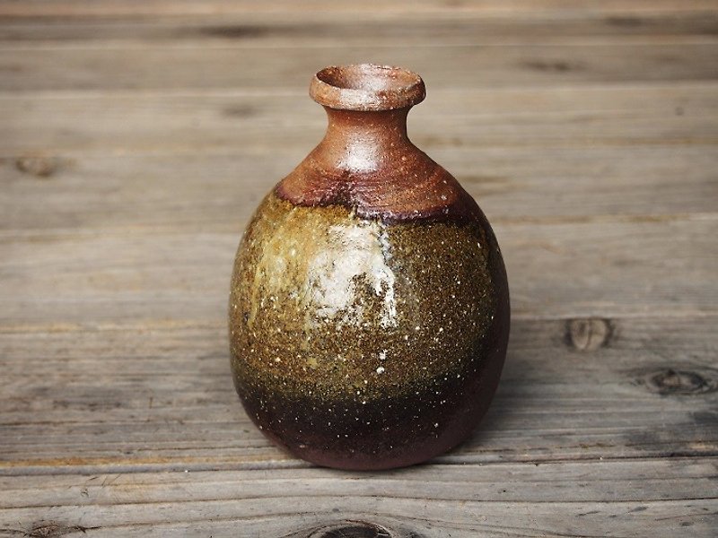 Bizen sake bottle [sesame] _t-033 - Pottery & Ceramics - Pottery Brown