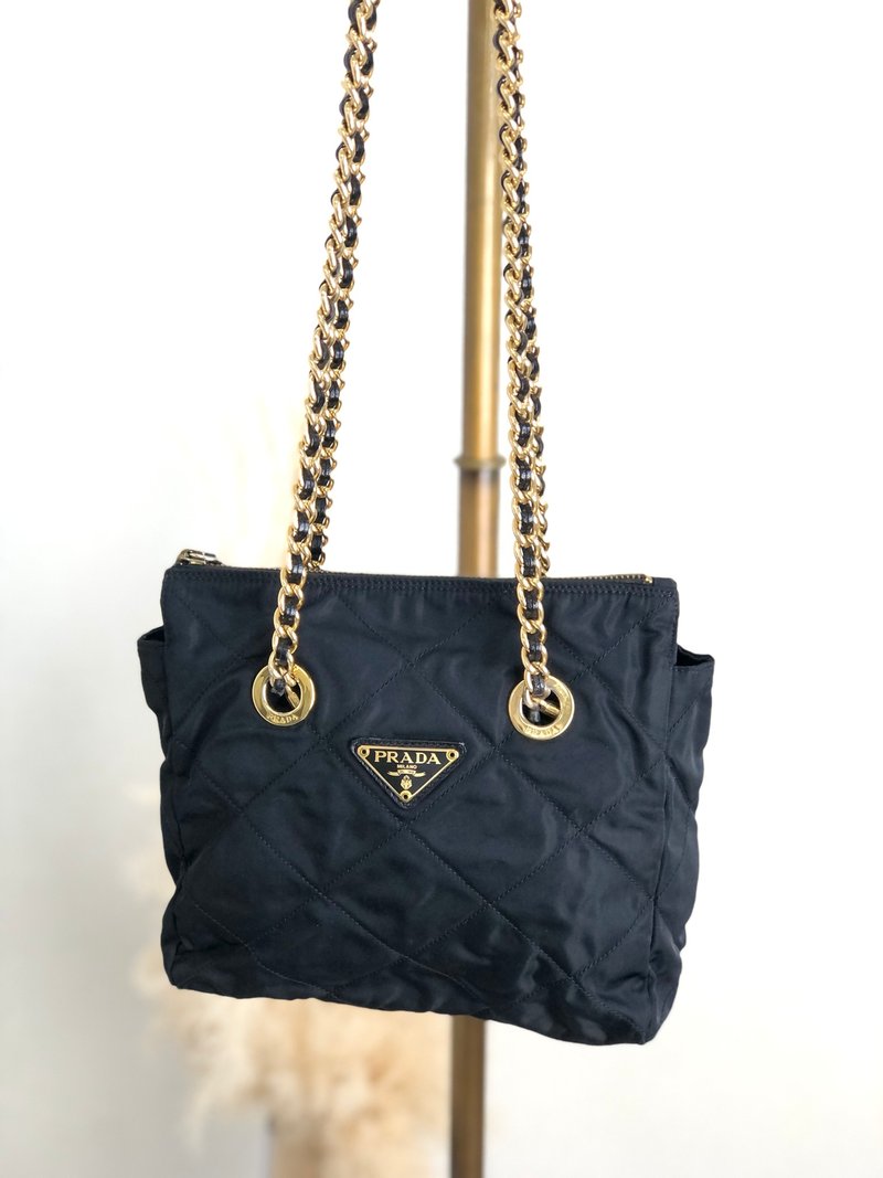 【 日本直送　名牌中古包 】PRADA プラダ キルティング ショルダーバッグ ブラック トライアングルロゴ ナイロン チェーンショルダー kp64mx - 側背包/斜背包 - 尼龍 黑色