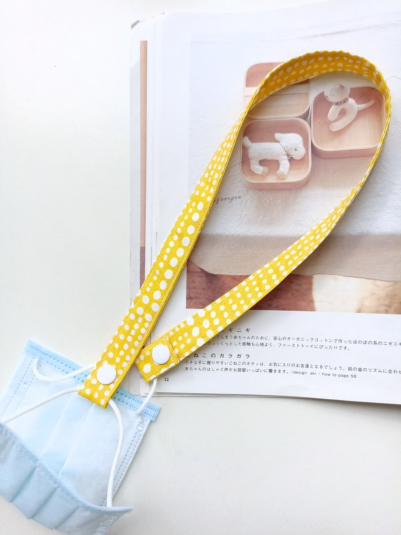 [Shipping within 5 days] Yellow background and white dots wide version mask lanyard clip universal buckle rope mask rope - Bibs - Cotton & Hemp Multicolor