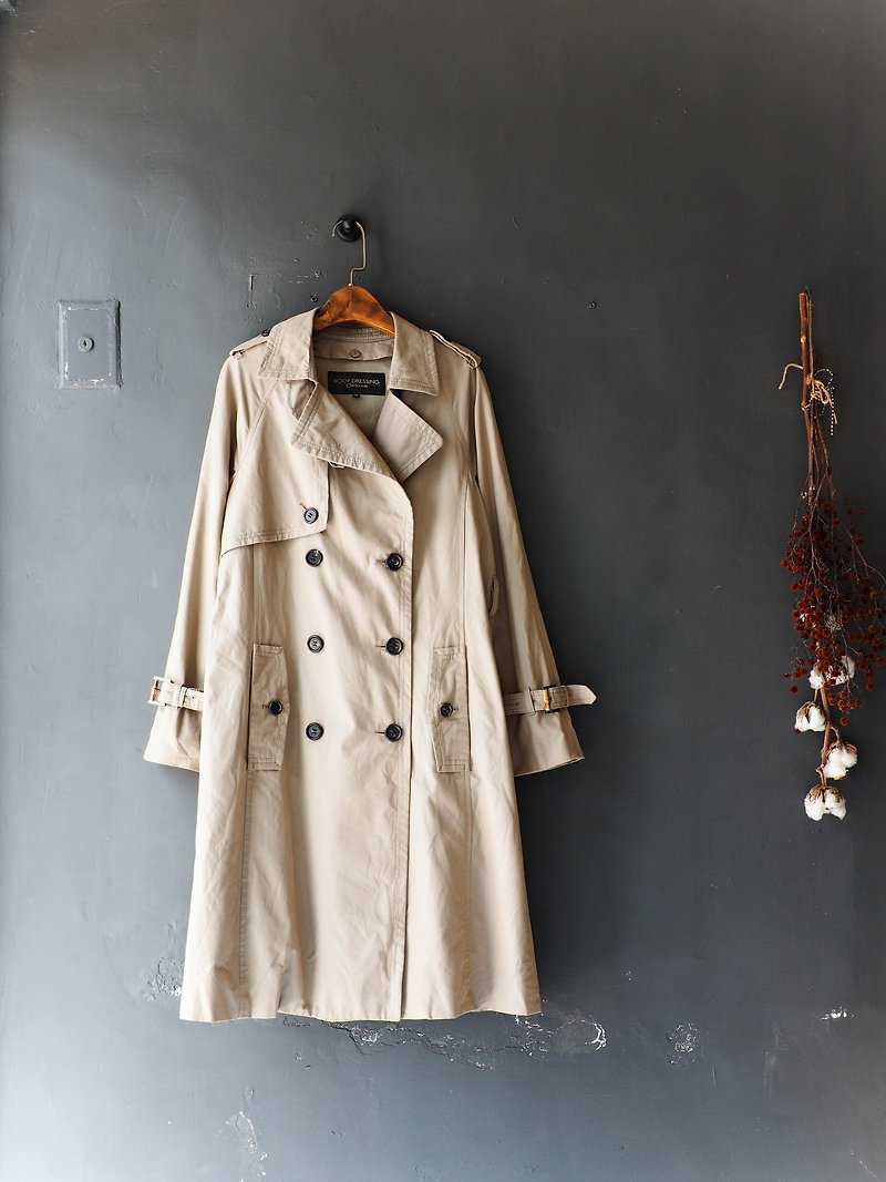 River tide_coat dustcoat jacket coat oversize vintage trench_coat dustcoat jacket coat - เสื้อสูท/เสื้อคลุมยาว - ผ้าฝ้าย/ผ้าลินิน สีกากี