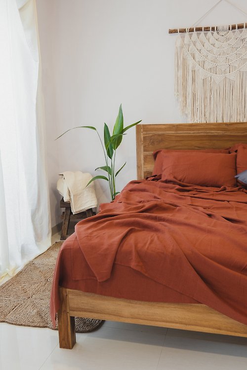 True Things Redwood linen sheet set / Flat+fitted sheet+2 pillowcases / Red bedding