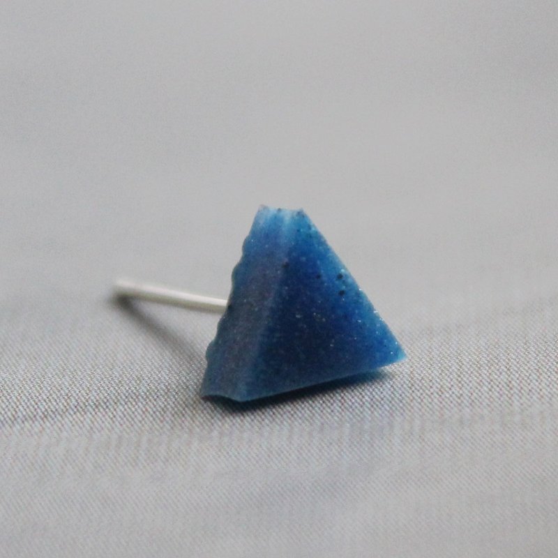 Triangle Earrings ▽ 612 / kind of blue ▽ Single Stud - ต่างหู - ดินเหนียว สีน้ำเงิน