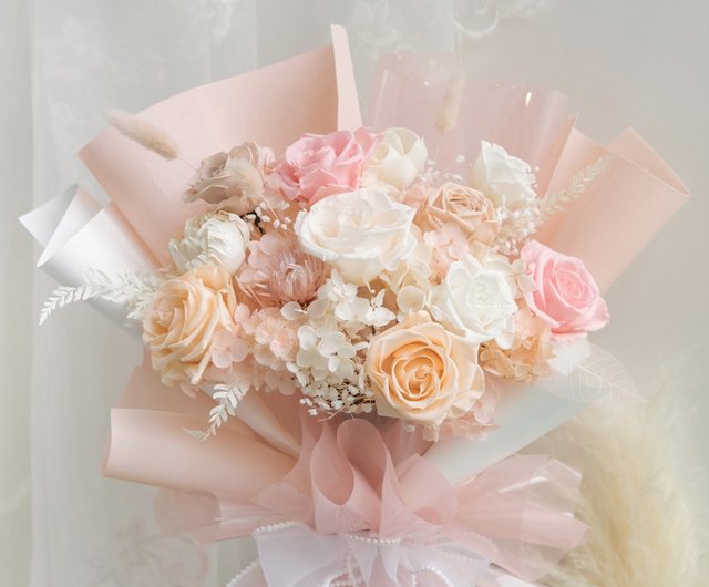 Eternal Rose Bouquet/Permanent Bouquet/Eternal Life Bouquet/Customized  Bouquet/Valentine's Day Bouquet/Birthday Bouquet - Shop OWN Flower Dried  Flowers & Bouquets - Pinkoi