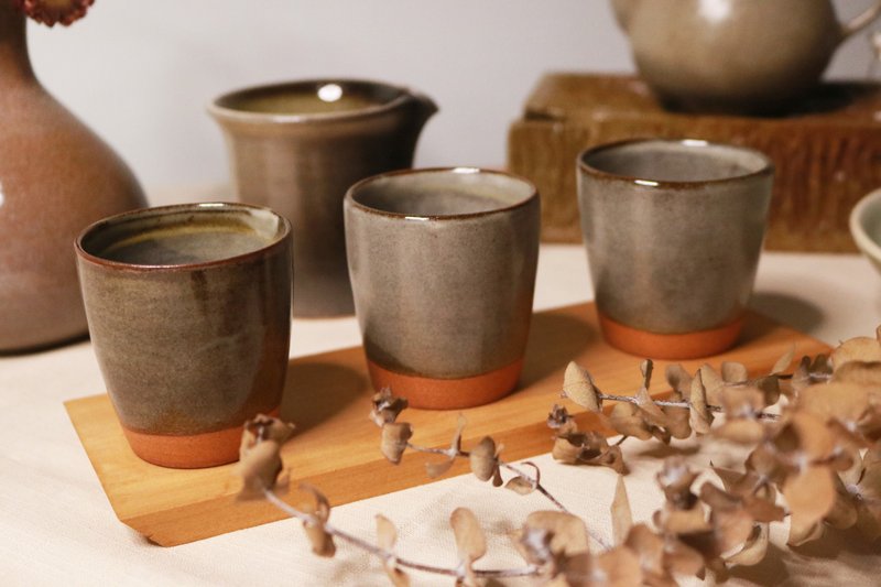 灰嵐葡萄灰小杯 - 茶壺/茶杯/茶具 - 陶 