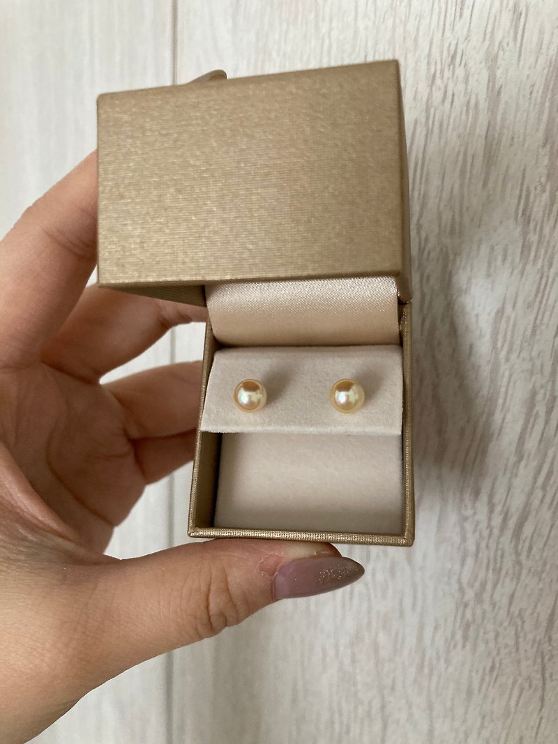 akoya pearl earrings 7.5-8mm gold seasonal items - Earrings & Clip-ons - Pearl Gold