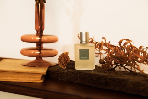 Şey Parfum 獨立手工調香品牌 BALIAN HOLIDAYS 峇里島假期 - 30ml 柑橘木質調 香氛噴霧