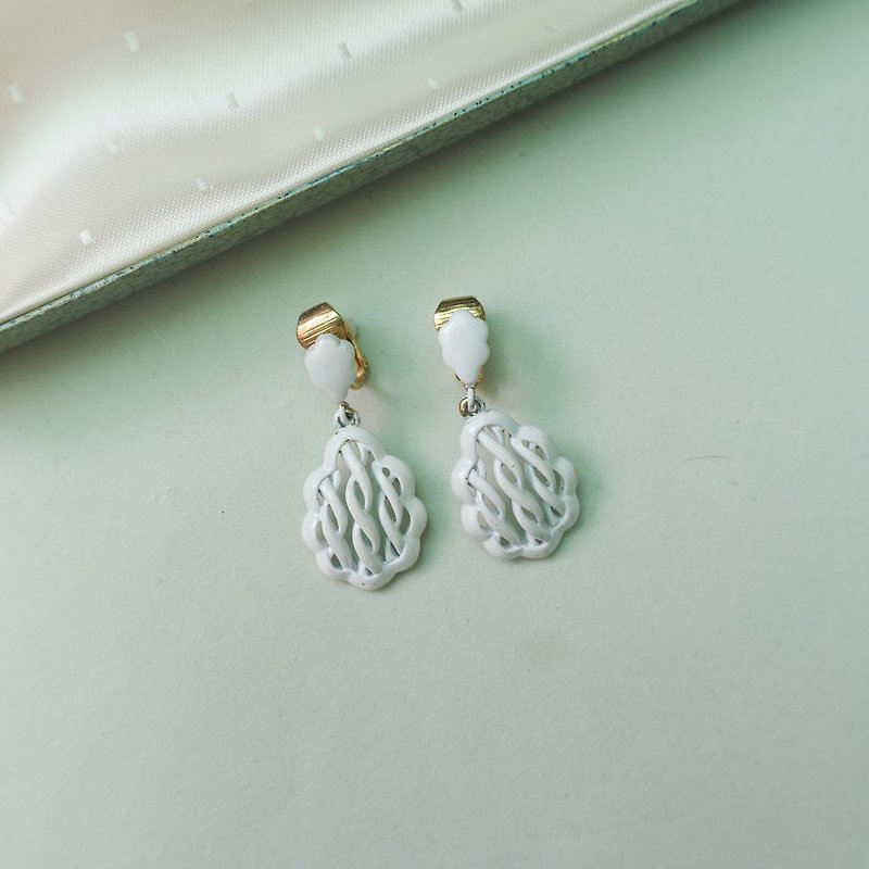 1950s Trifari white enamel braided clip clip earrings