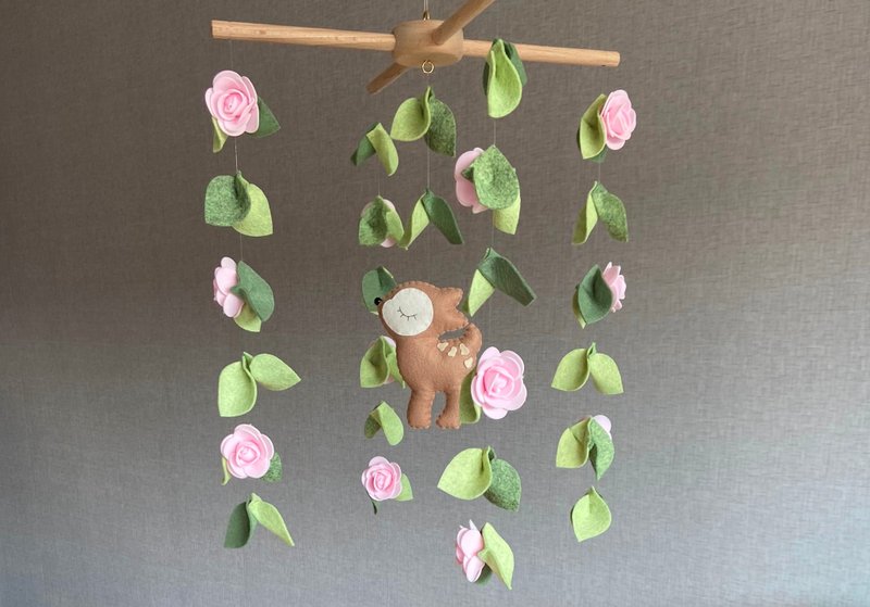 Baby girl mobile, Deer mobile, Girl woodland mobile, Crib mobile girl - 寶寶/兒童玩具/玩偶 - 其他材質 綠色