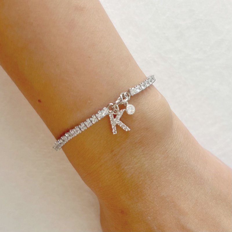 Glass Colorless Bracelet Birthday  bridal shower Gift initial A to Z - สร้อยข้อมือ - โลหะ 