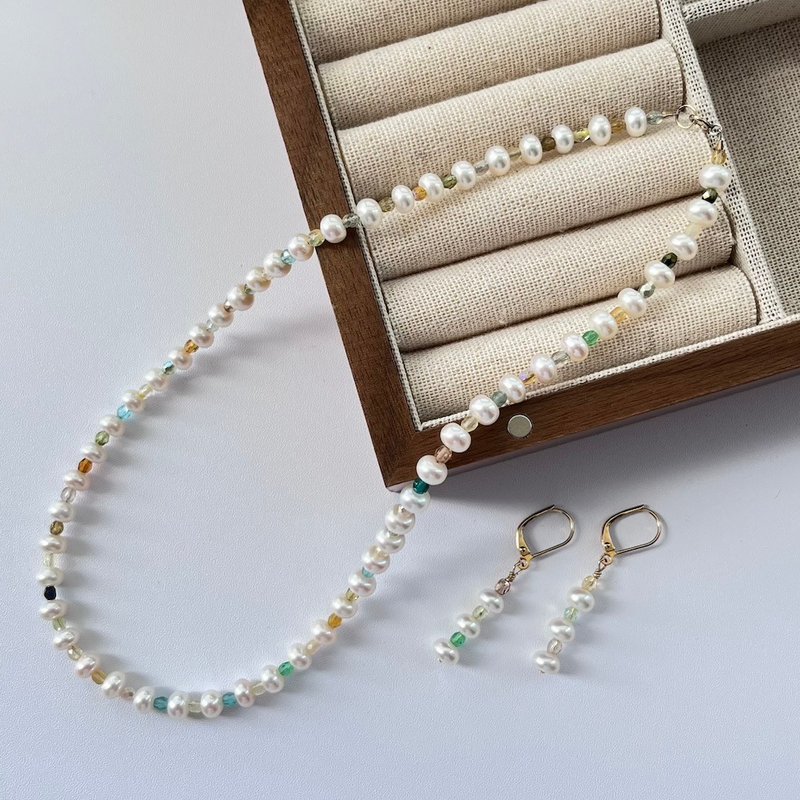 Ocean Breeze Pearl and Crystal Necklace Earring - Necklaces - Pearl White