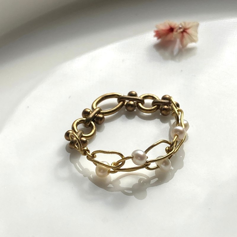 Laolin Grocery | Pearl Braided Chain Ring - แหวนทั่วไป - ไข่มุก ขาว