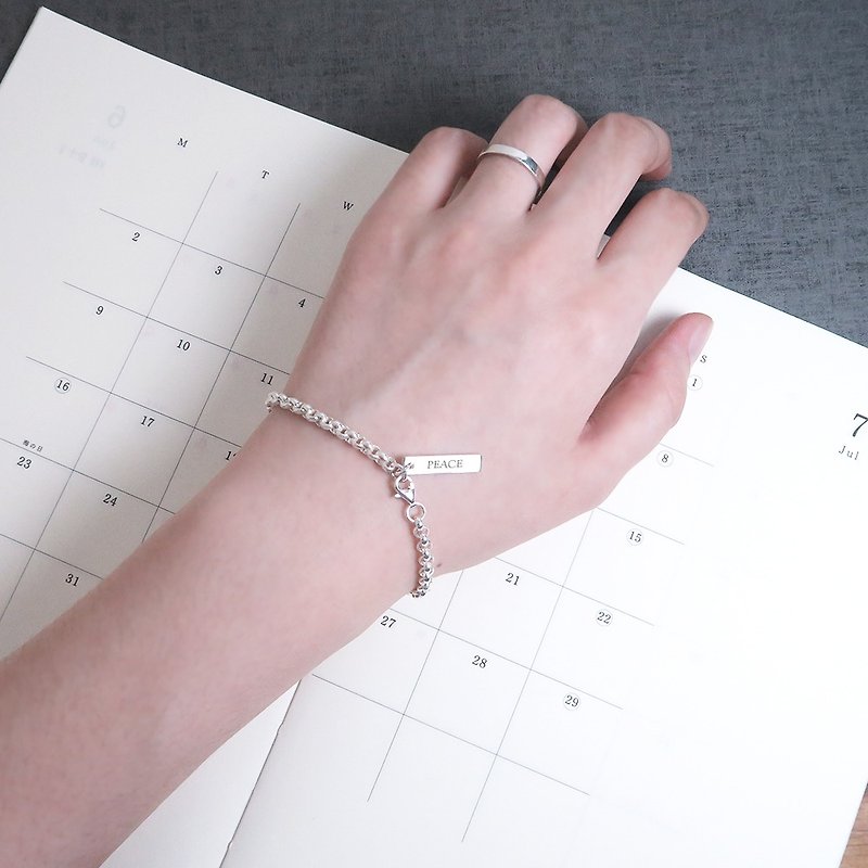 [Customized Gift] Classic Xiaoyuan MEMO Bracelet-925 Sterling Silver Customized Lettering Bracelet - สร้อยข้อมือ - เงินแท้ สีเงิน