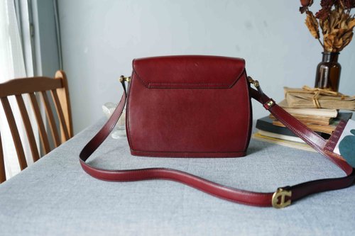 ドイツ発AIGNERのショルダーバッグ Bags - Aigner