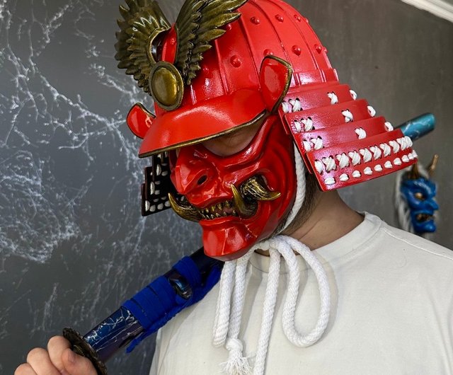 赤と金の鬼半面、侍コスプレ用日本の面頬マスク、兜ヘルメット