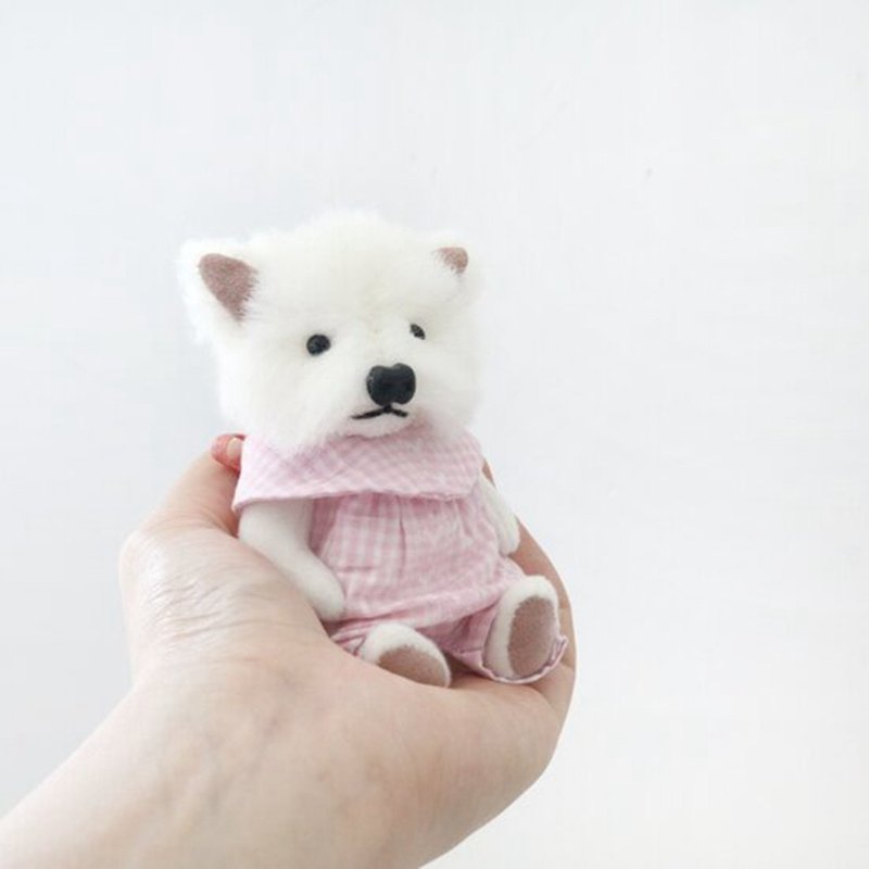 (Finished goods in stock) Handmade five-joint miniature terrier doll West Highland dog hug - ตุ๊กตา - วัสดุอื่นๆ ขาว