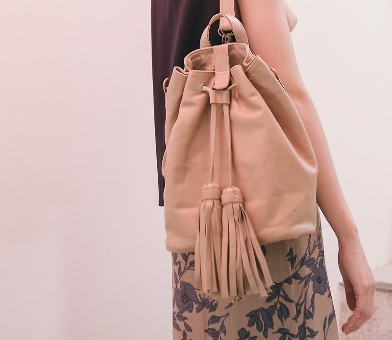Leather tassel side back dual leather bucket bag camel - Drawstring Bags - Genuine Leather Khaki