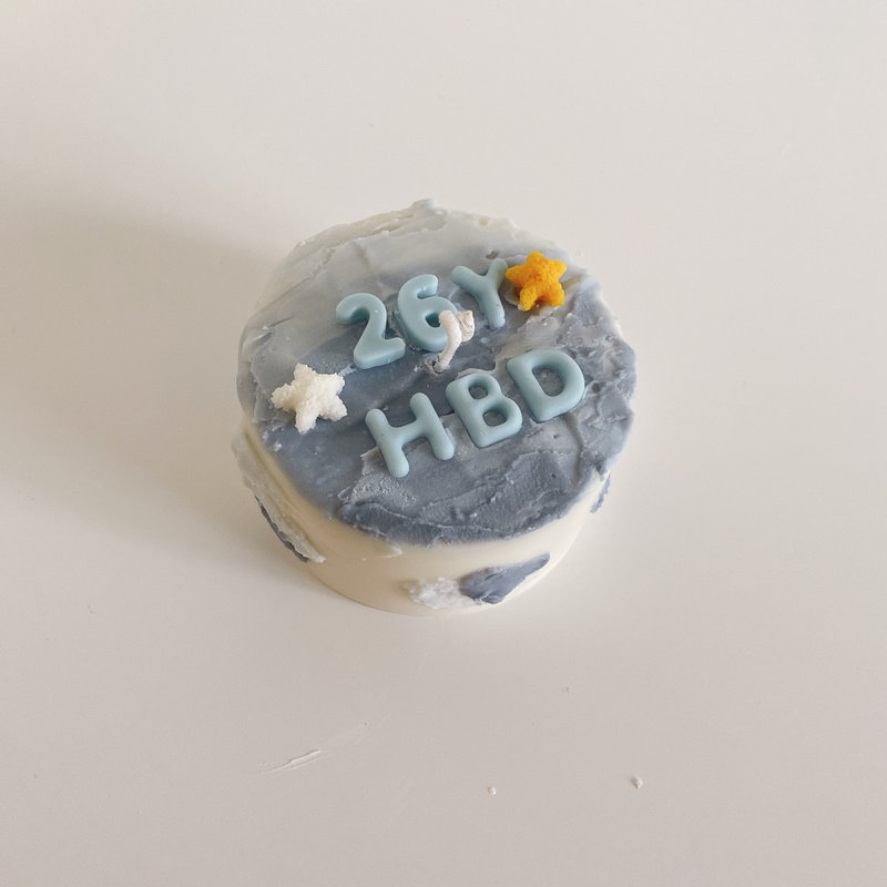 08:22 Candle Lab | 客製化四吋抹面生日蛋糕 香氛蠟燭 手工蠟燭 - 香氛蠟燭/燭台 - 蠟 藍色