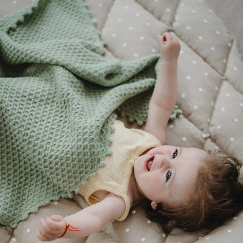 Pistachios green soft knitted woolen blanket - alpaca and sheep wool baby blanke - ผ้าปูที่นอน - ขนแกะ สีเขียว