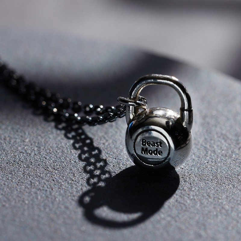 Azoth | Mini Fitness Kettlebell Necklace (custom lettering available) - สร้อยคอ - เงินแท้ สีเงิน