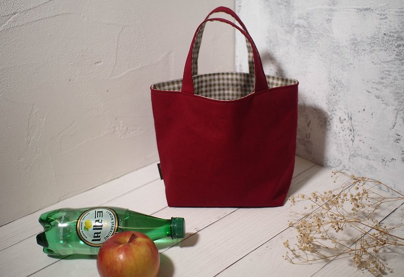 Every family wine series Bento bag/Handbag/Limited hand bag/Small apple/Pre-order - กระเป๋าถือ - ผ้าฝ้าย/ผ้าลินิน สีแดง