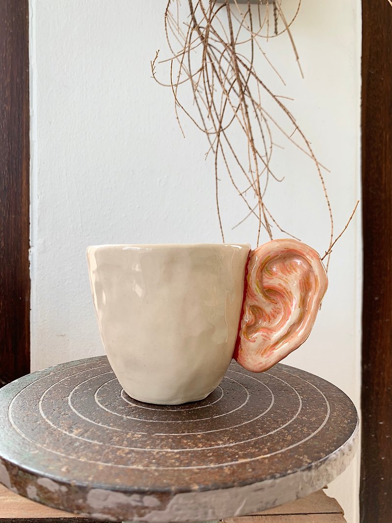 Ceramic Cup Ear with red blood - Pottery & Ceramics - Pottery Pink