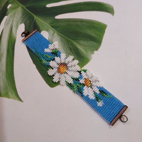 White Bird gallery of exquisite jewelry from Halyna Nalyvaiko Bracelet homme Delicate beaded bracele Dracelet with daisies for women Elegant s