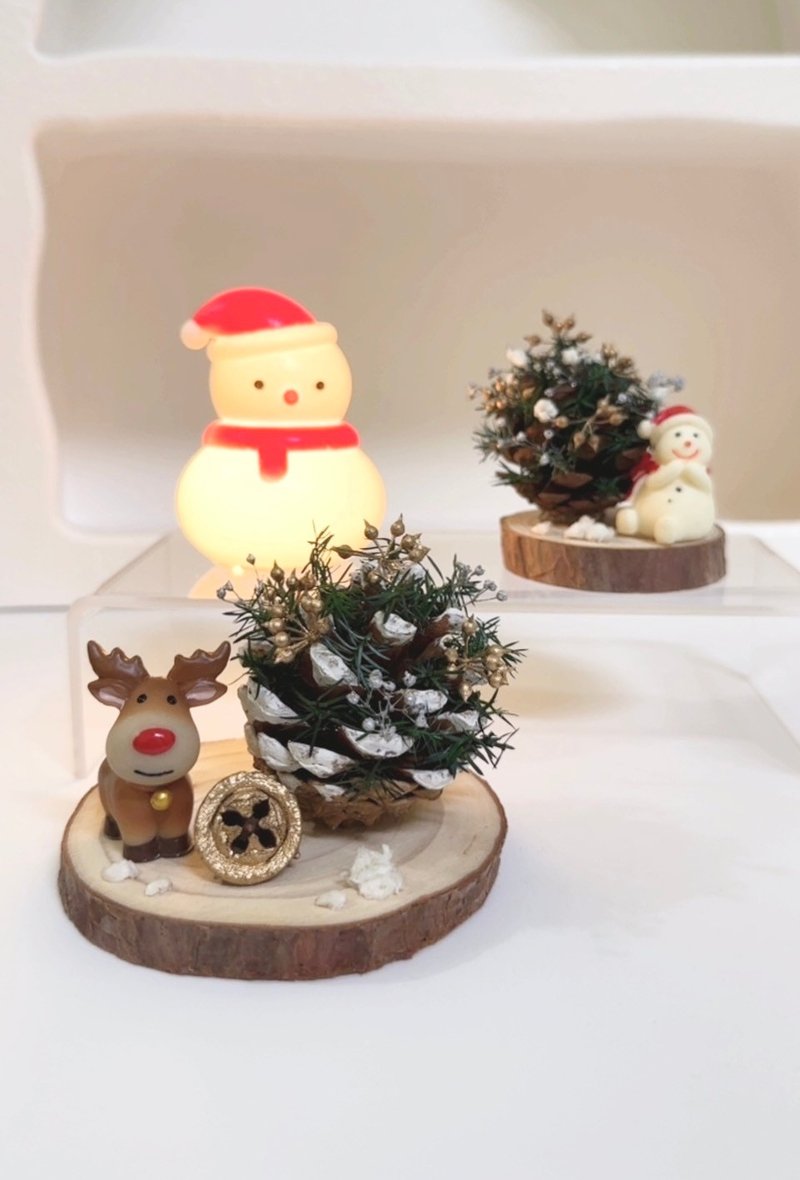 【聖誕禮物】聖誕松果樹 永生聖誕樹 聖誕老人 交換禮物 聖誕裝飾 - 乾燥花/永生花 - 植物．花 