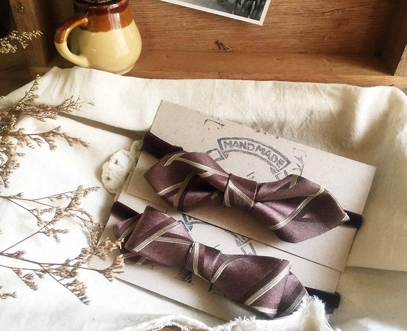 Papa's Bow Tie- antique handmade cloth flowers restructuring tie bow tie - brown Oslo - Wide - เนคไท/ที่หนีบเนคไท - ผ้าไหม สีทอง