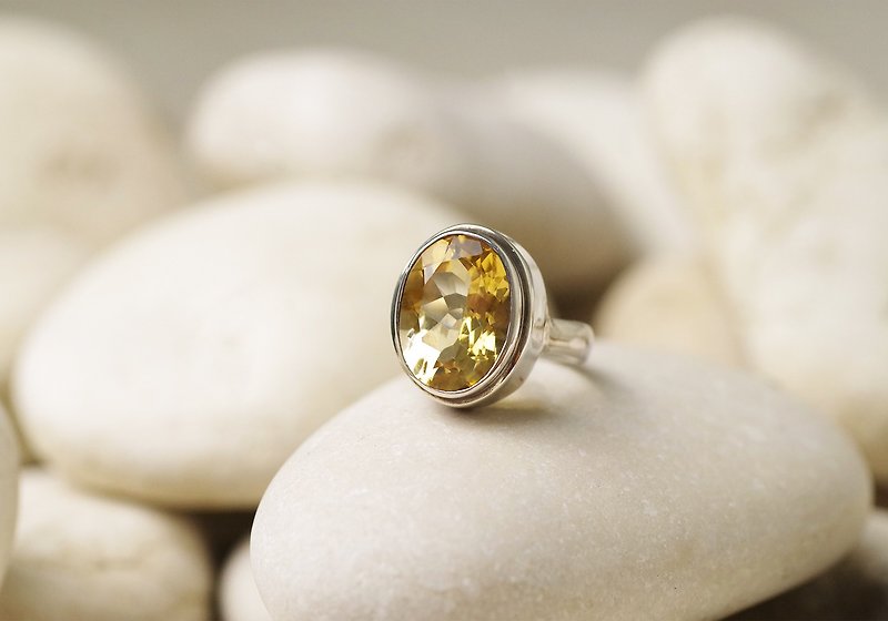 Citrine Ring - Gemstone Ring - แหวนทั่วไป - เงินแท้ สีเหลือง