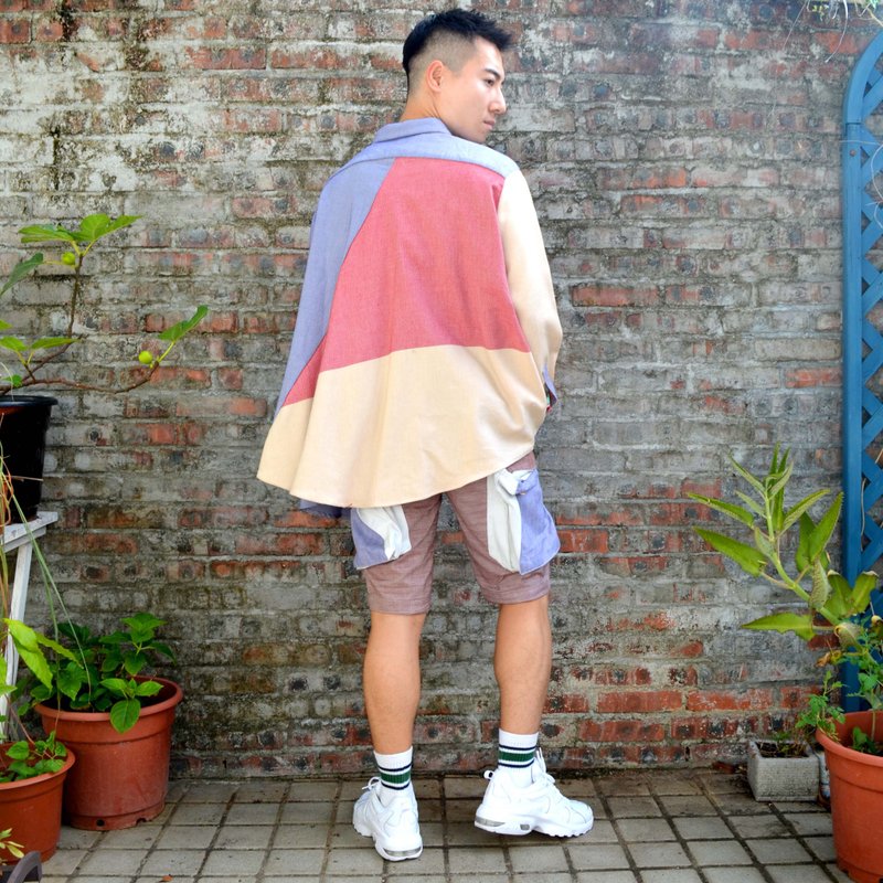 TIMBEE LO 杏藍紅三色原身拼色厚身棉質 寬鬆斗蓬不規則恤衫襯衫 - 男襯衫/休閒襯衫 - 棉．麻 多色