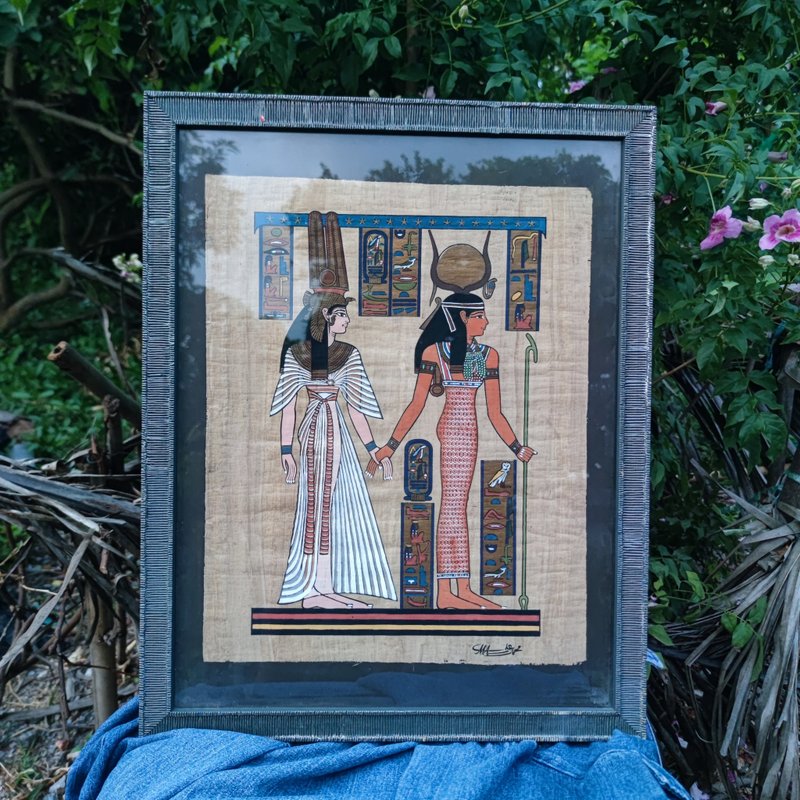 Vintage Framed Egyptian Papyrus Hand Painted  Nerfertari and Hathor  Scene Art - กรอบรูป - วัสดุอื่นๆ สีกากี