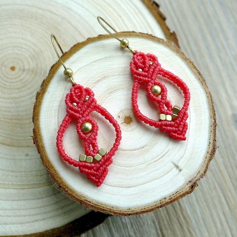 Misssheep-A48-Red ethnic style wax woven brass bead earrings (hook) - ต่างหู - วัสดุอื่นๆ สีแดง