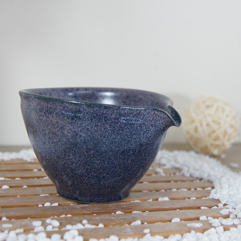 Blueberry tea sea, fair cup-about 180ml - ถ้วย - ดินเผา สีม่วง
