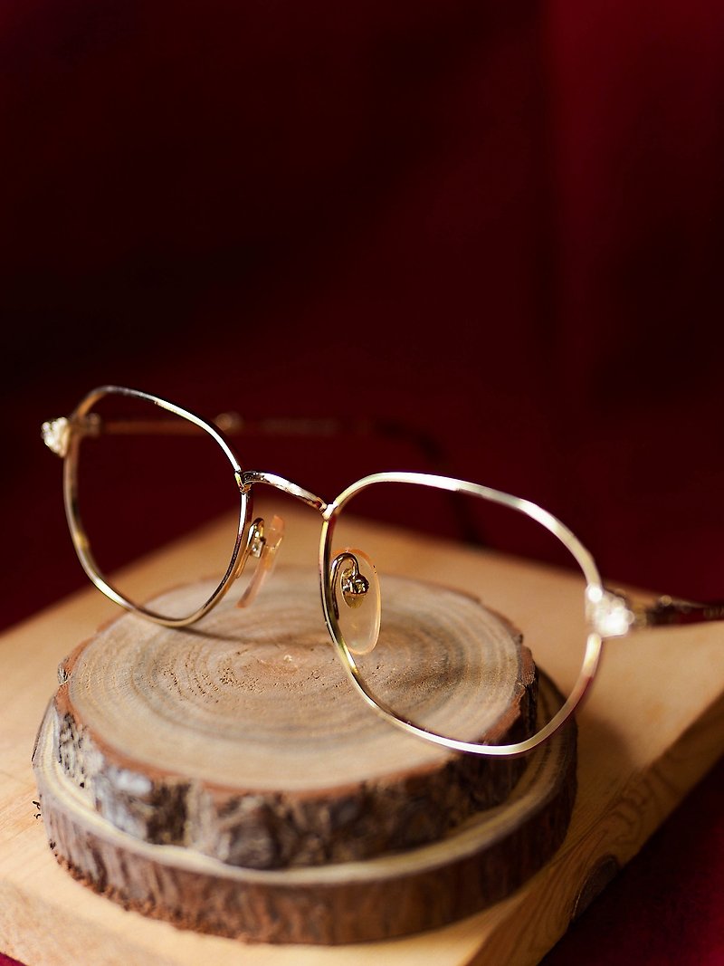Liusha Jinzi Heshu Volume Art Love Season Gold Silk Carved Frame Glasses Japan / glasses - กรอบแว่นตา - โลหะ สีทอง