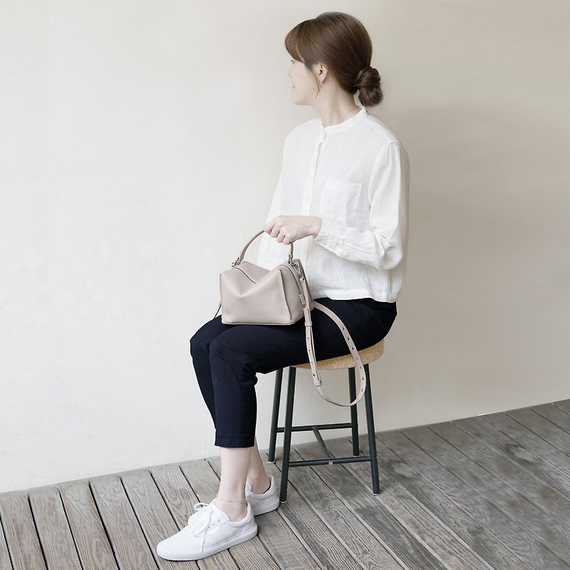 Genuine Leather Messenger Bags & Sling Bags Gray - Mini Valley Cube Shoulder Bag-Cumulus Grey/leather Bag/ shoulder Bag/handbag