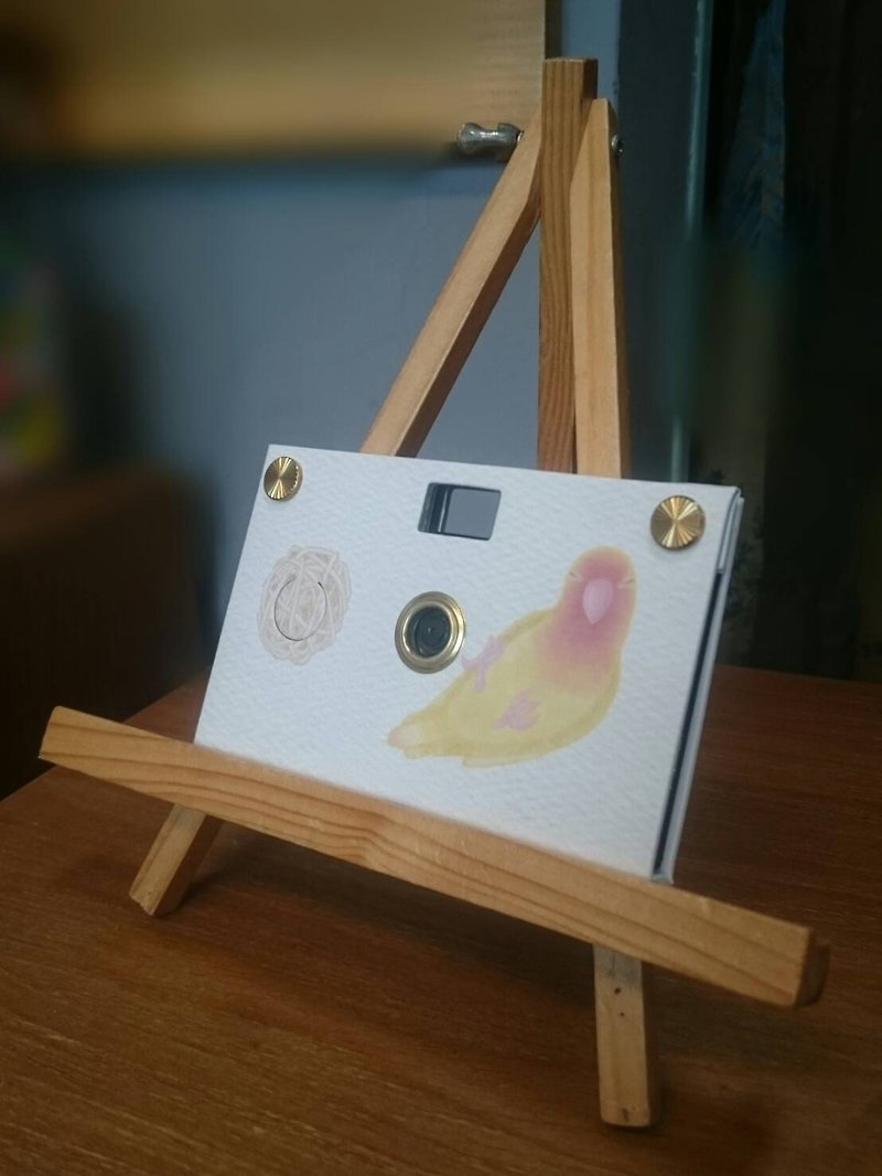 Paper Shoot 紙可拍 環保 創意 紙相機 數位相機 台灣品牌 《睏嘎並軌》系列 - 小鸚鵡, pinkoi 限定款 - 菲林/即影即有相機 - 紙 白色