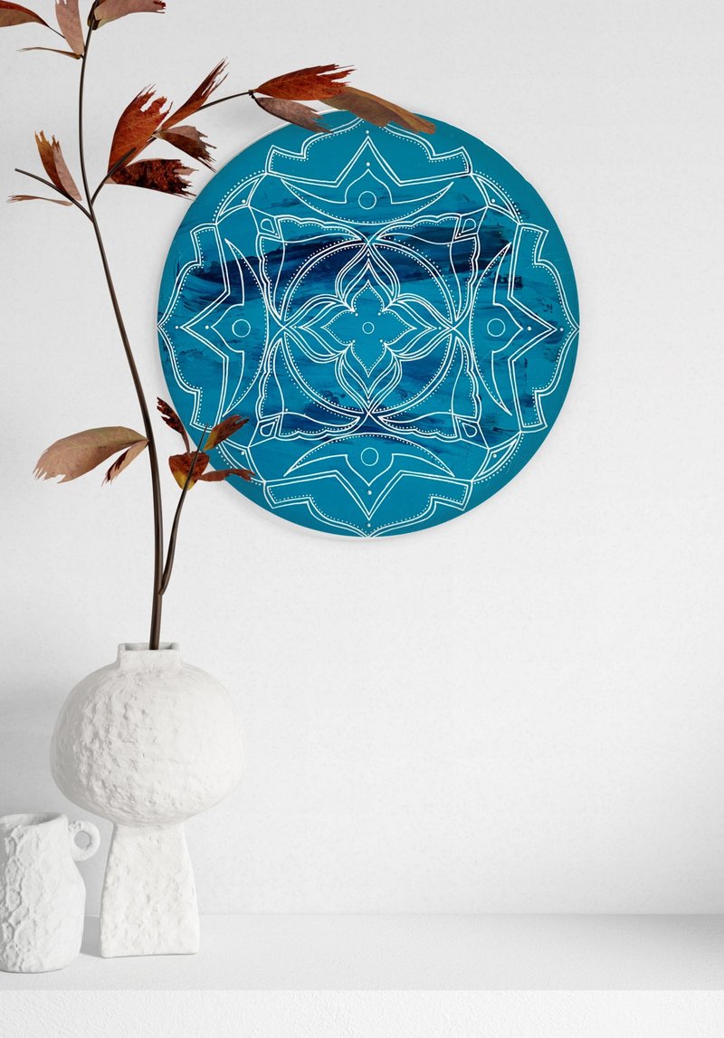 White mandala Spiritual blue wall art Symmetrical pattern Meditation yoga art - 壁貼/牆壁裝飾 - 壓克力 藍色