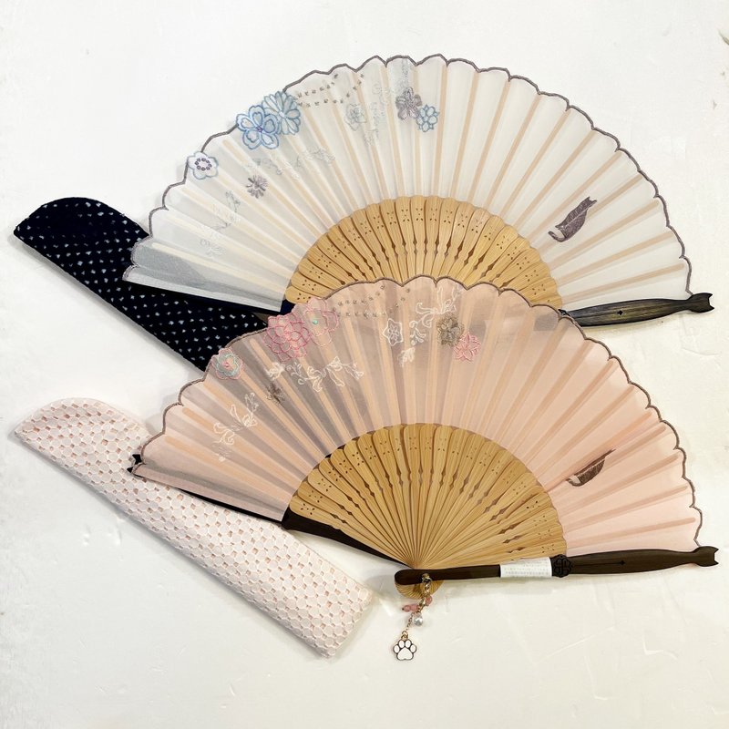 京都刺繡扇子-Amy貓咪系列 - 扇子 - 其他人造纖維 