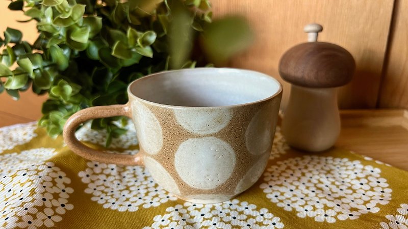 Good Cup-002 Dot Cup-Small - Mugs - Pottery White