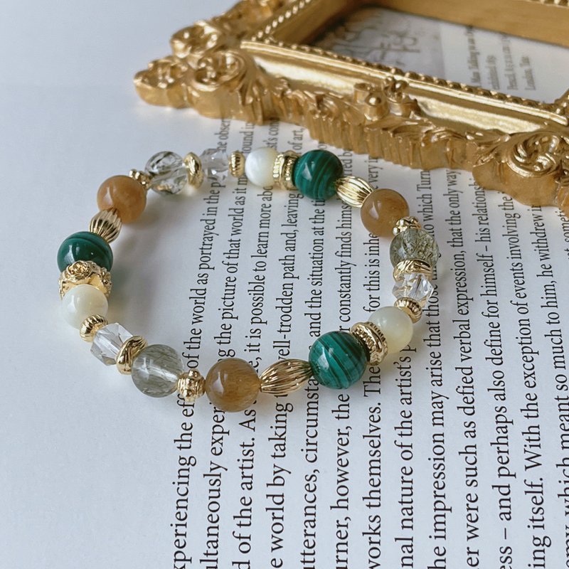 Vintage celebrity | Stone+ gold backbone // Strengthen the aura, attract wealth and heal // Customized crystal bracelet - Bracelets - Crystal Green