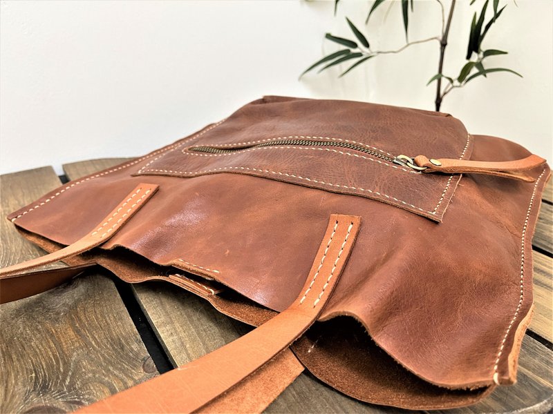 全手縫軟牛皮 × Tan植鞣革肩帶單肩包-極簡風手工皮革包 - 手提包/手提袋 - 真皮 