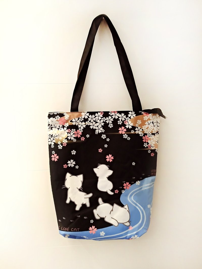 Japanese style flower cat tote bag - กระเป๋าแมสเซนเจอร์ - เส้นใยสังเคราะห์ หลากหลายสี