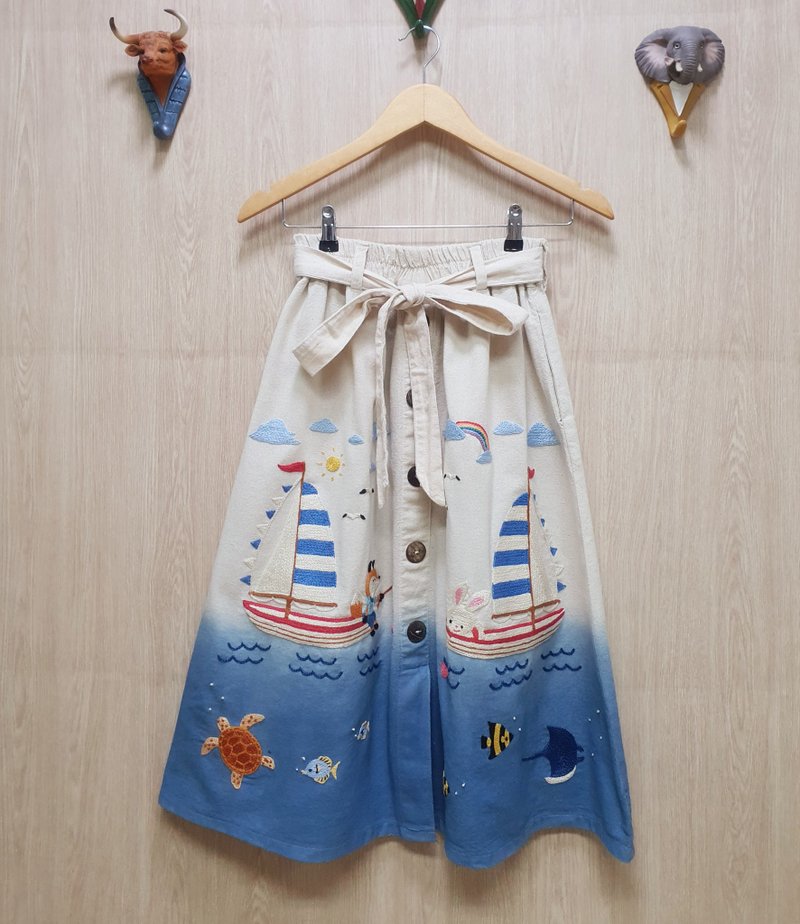 Hand Embroidery Skirt, Cotton Fabric, Sailing Boat, Fox, Rabbit, Sea - Skirts - Thread White