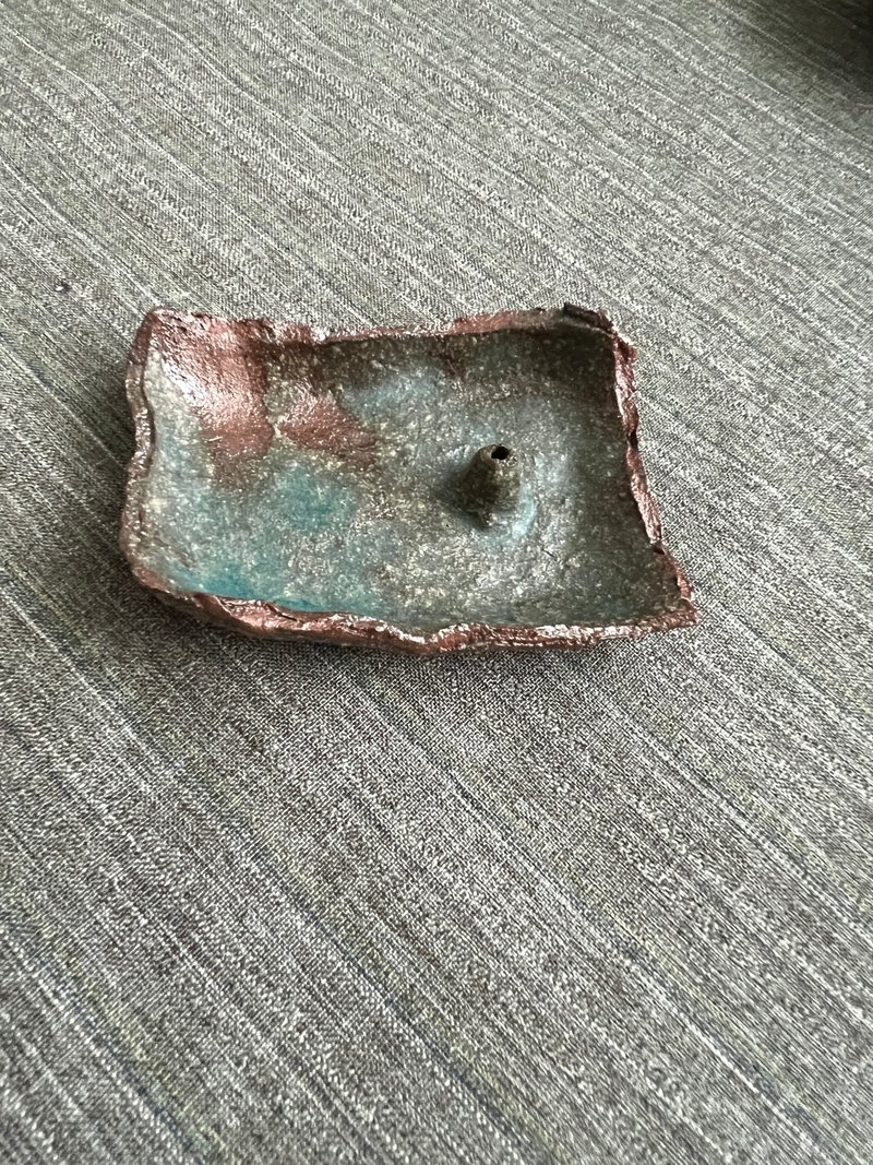 The reddish-brown bean dish can hold the jewelry incense holder 8.6 x 6 x 1.8 cm - Items for Display - Pottery 