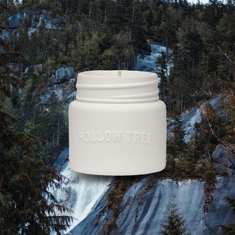 Hollow Tree Shannon Falls Candle - เทียน/เชิงเทียน - เครื่องลายคราม 