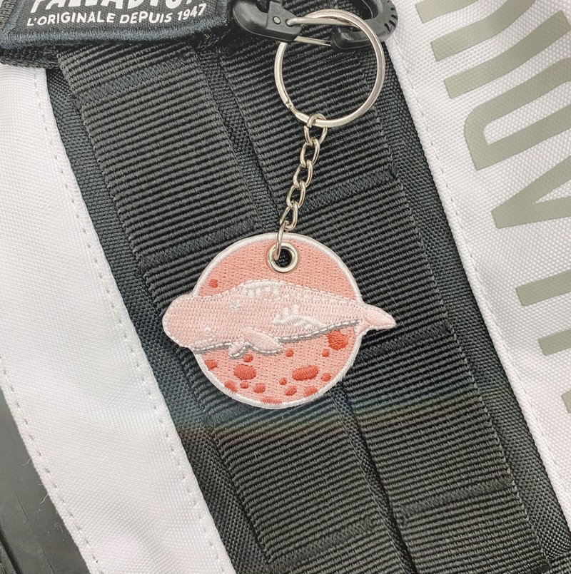 [Planet Whale] Mars White Whale _ Double-sided embroidered key ring - กรอบแว่นตา - งานปัก สึชมพู