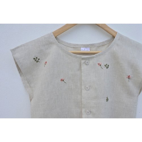 vhann Embroidery | Linen | Natural cream color round neck sleeveless shirt